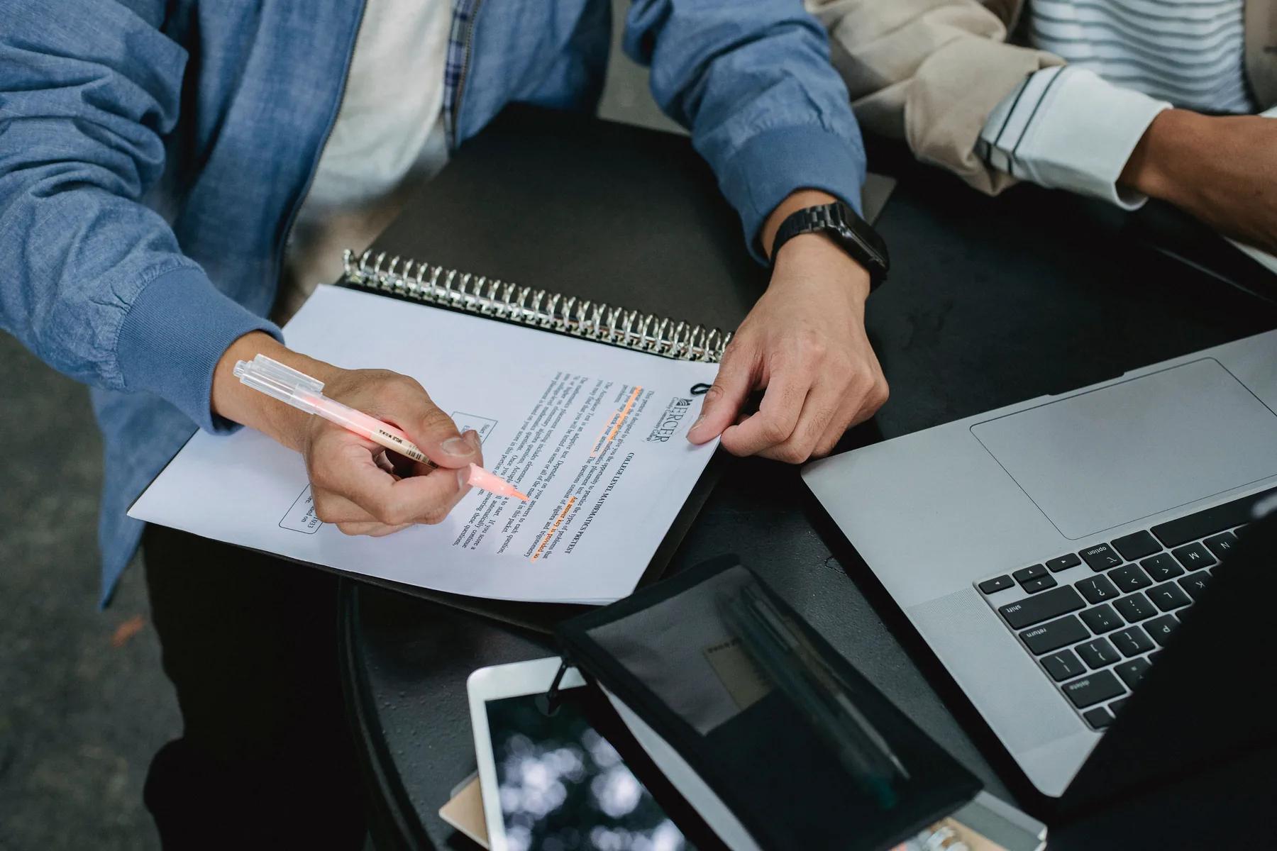Realistic study environment relevant to Editing & Proofreading